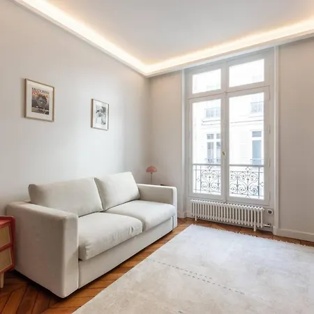 De Luxe A 5 Min Des Champs Feriehus Paris